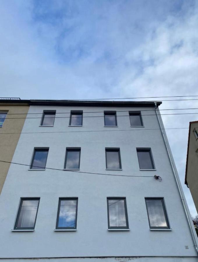Schoene „zum Glueck Tropical“ Apartment Eisenach